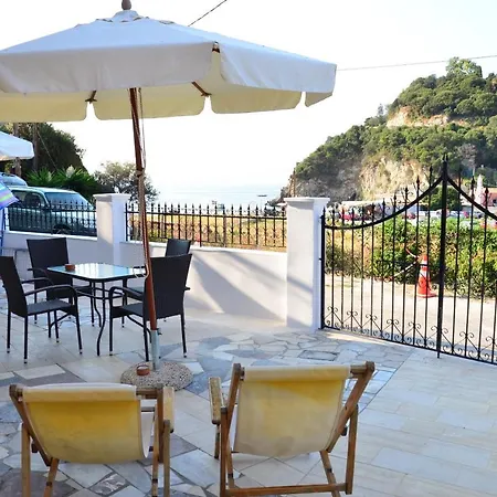 Astacos باليوكاستريتسا