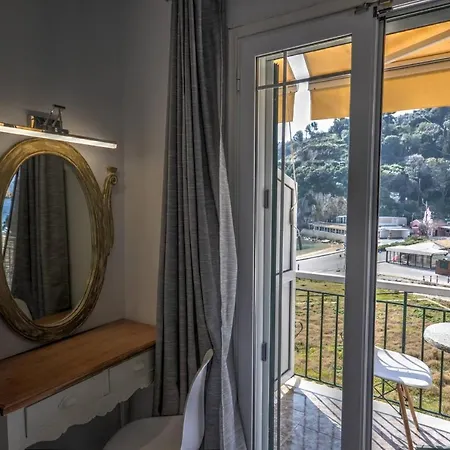 Astacos * باليوكاستريتسا