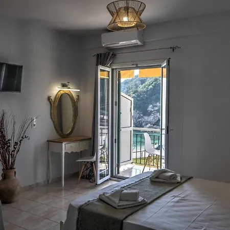 Gazde/Camere de închiriat Astacos Paleokastritsa