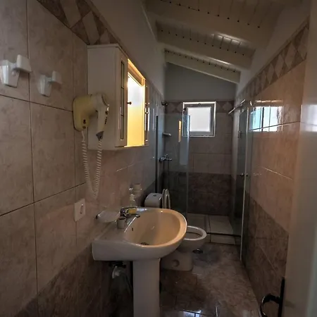 Astacos * Paleokastritsa