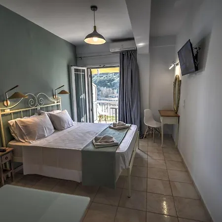 Astacos Homestay szállás *