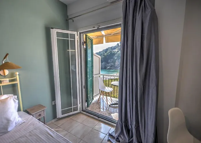 Astacos Gazde/Camere de închiriat Paleokastritsa