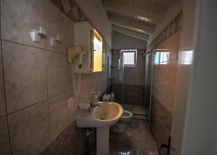 Astacos * Paleokastritsa