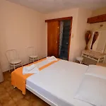 Astacos